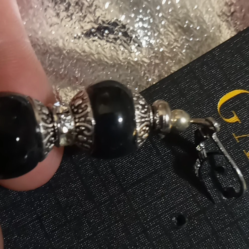 NEW! ♥️Graduated Chunky Black Lamp Drop Earrings! - Picture 5 of 5